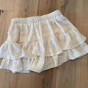 New with tags Cream Ruffle Skirt/skort